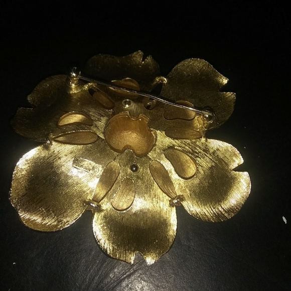 Broche - Picture 2 of 2